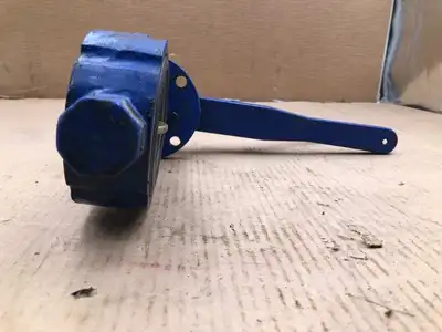 Keystone 2″ CI Manual Wafer Butterfly Valve w/ Stainless Disc 250PSI