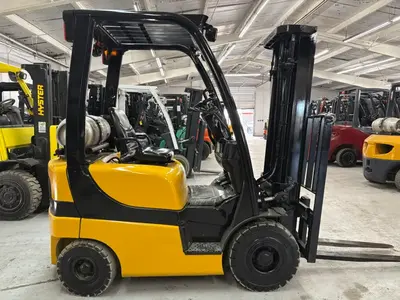 Used 2016 YALE GLP030VX Internal Combustion Forklifts: Pneumatic Tire Texas US | 4K Lift Co #1573786