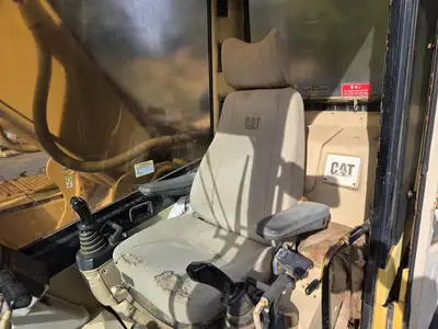 USED 1996 CATERPILLAR 325L