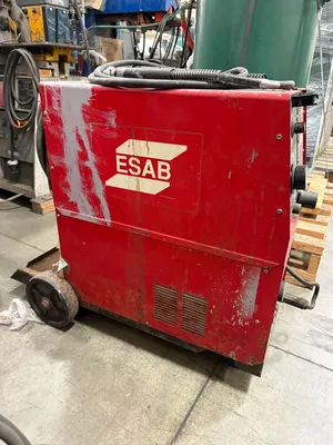 ESAB DIP-PAK 250 Welder | ListingHippo (2)