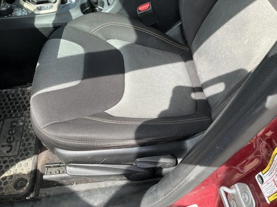 USED 2016 JEEP CHEROKEE