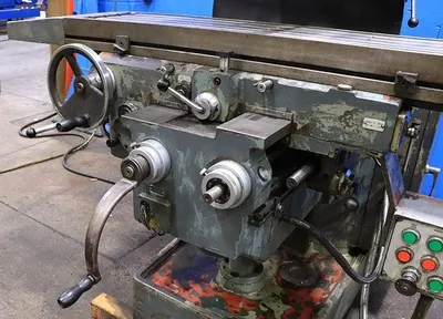 1982 SUPERMAX YC-2H Plain Horizontal Mills | Clark Machinery Sales, LLC (6)
