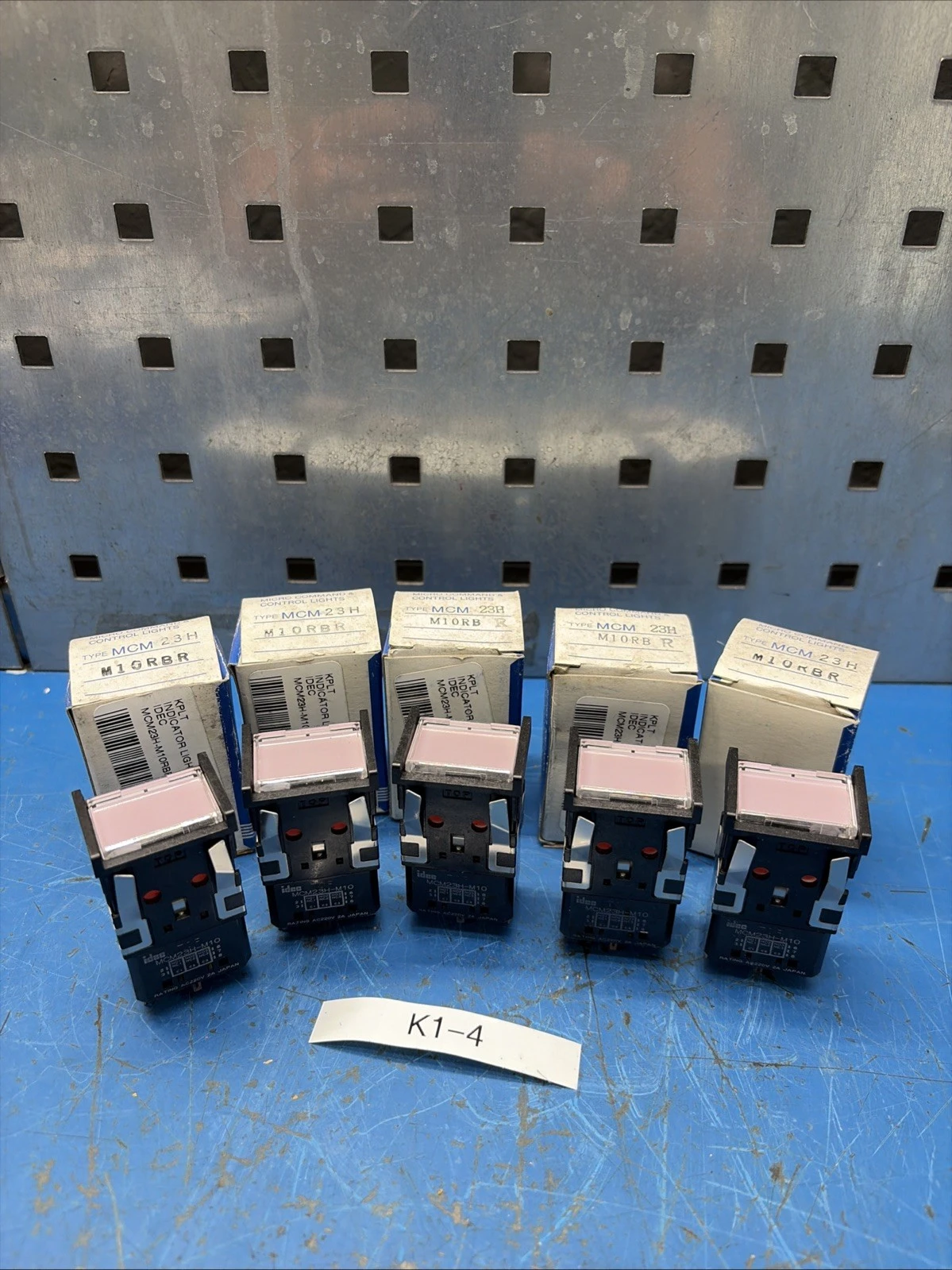 New | in-Stock IDEC MCM23HM10RBR Relays & Switches Indiana US | J&J Industrial Supply #1309075