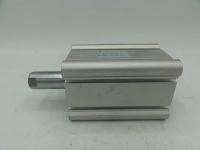 USED SMC CDQ2WB40-30DCZ