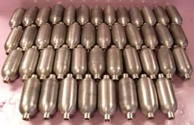 QTY. 20. SWAGELOK 150 CC, SAMPLE CYLINDERS 3E 1800...
