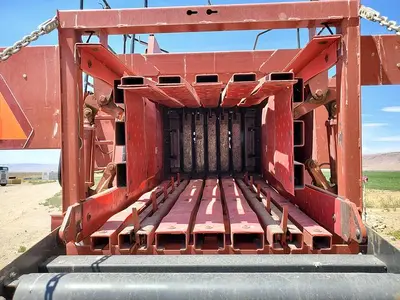 USED 2005 HESSTON 4790