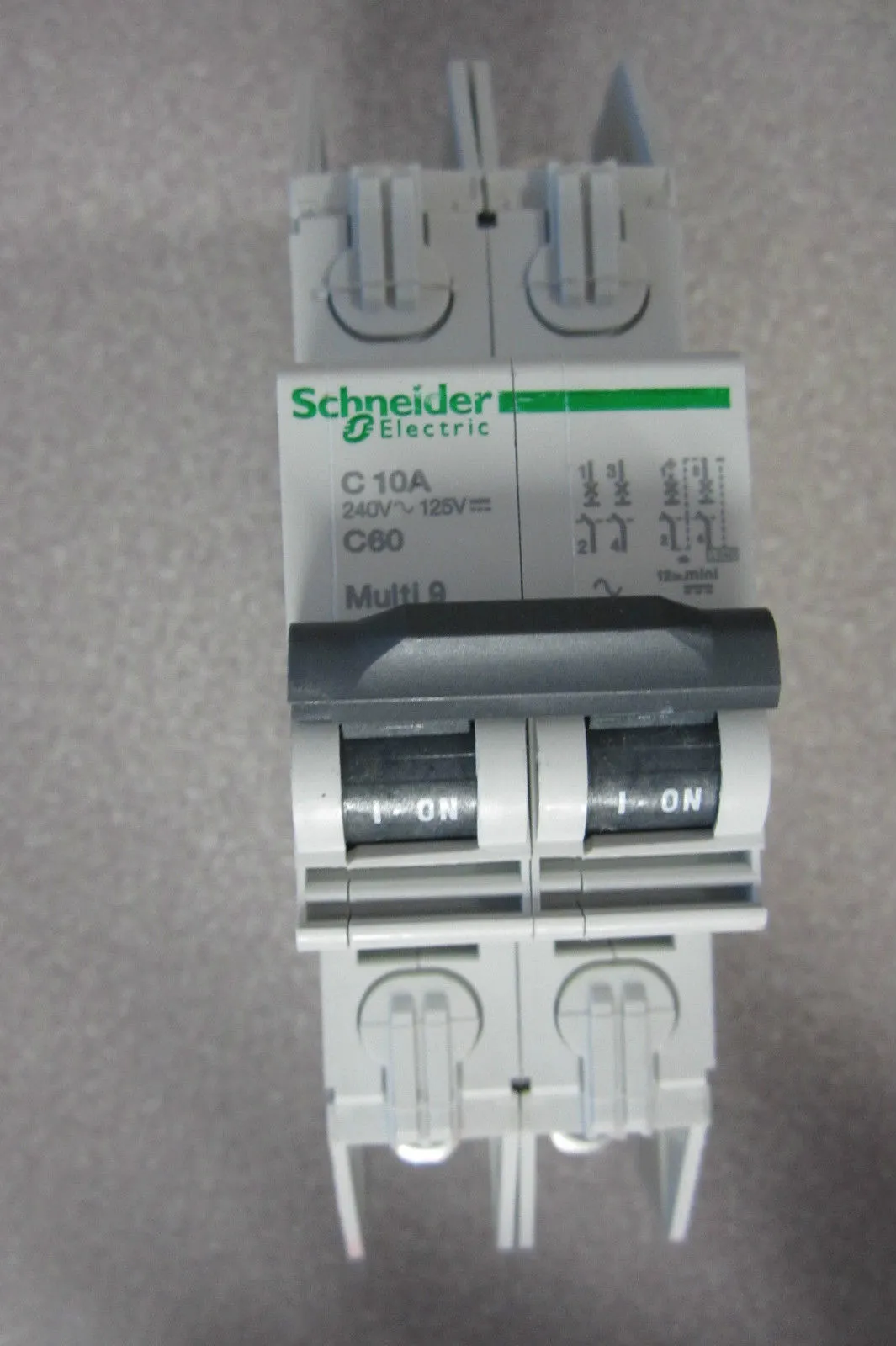 NEW SCHNEIDER ELECTRIC MULTI 9 C10A C60 CIRCUIT BREAKER C10AC60