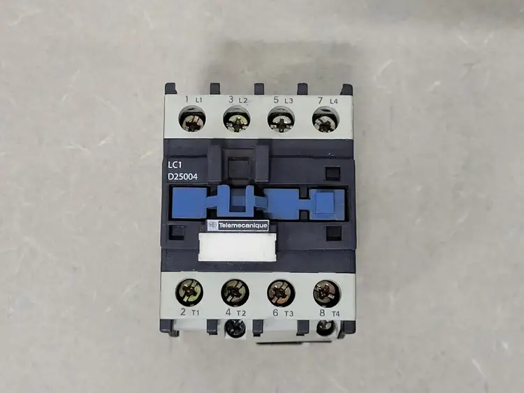 Used TELEMECANIQUE LC1D25004G6 Switchgears British Columbia CA | Lenmark #239904