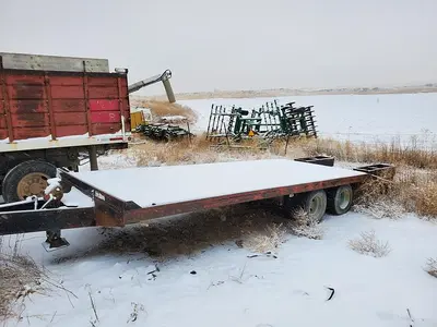 25' Tag Equipment Trailer