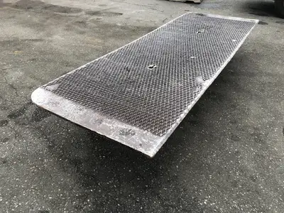 108" x 38" Metal Ramp