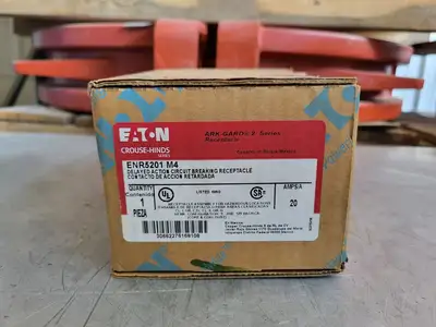 NEW CROUSE-HINDS ENR5201 M4