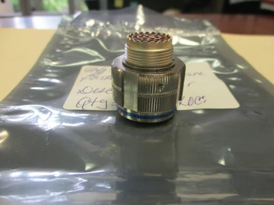 NEW Amphenol JD38999/26FC25PC