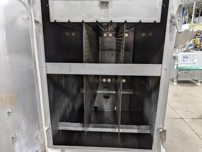 USED MUELLER 165 GAL FFC