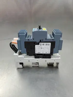 USED Siemens 3RV2711-1DD10 SIRIUS Circuit Breaker w/8US1651-5DK02 Base Unit