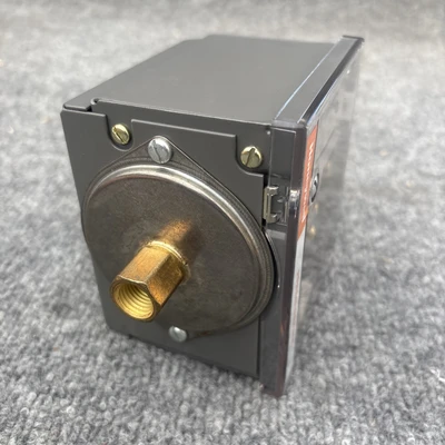 New | in-Stock Honeywell Honeywell L404F-1060 Pressuretrol Pressure Switches California US | Davliegogo LLC #1705268