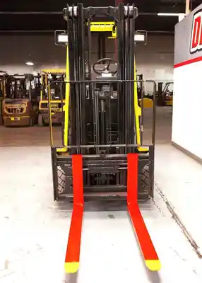 USED 2013 HYSTER E50XM