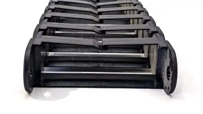 E08-50-038-0 | Igus E08.50.038.0 Series E08 Energy Chain 19 Links 16-1/2" OAL 50mm Width - New Other