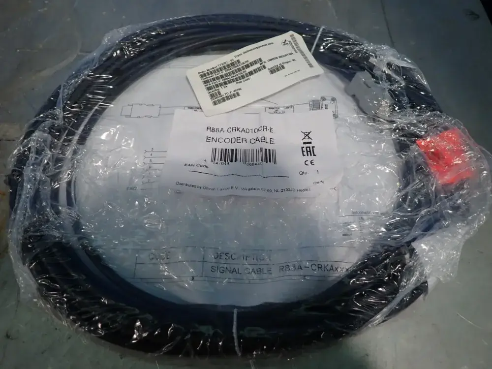 NEW OMRON R88ACRKA010CRE