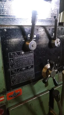 Used Voëst DA250/2000 (specification match) Gap Lathes Quebec CA | Machineco #1256358