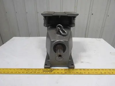 Nord SK32-VLMKN213-213T  In Line Speed Reducer 3.75:1 Ratio