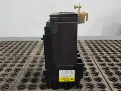 USED SQUARE D HLA260351