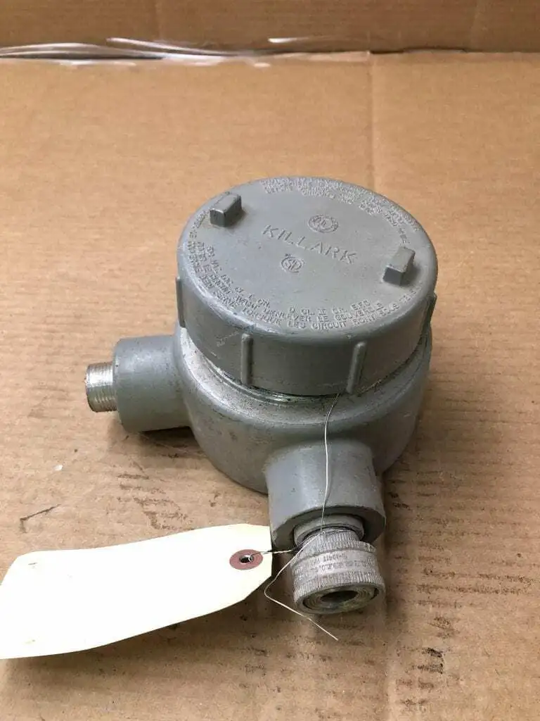 Killark GESLT-3 Conduit Outlet Body, Aluminum, L Explosion Proof