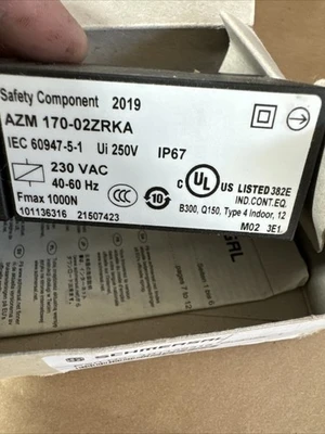 NEW Schmersal AZM 170-02ZRKA