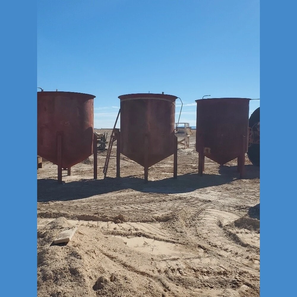 1400 Gallon Steel Vessels