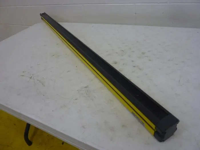 Used LEUZE CPR14-1200-S/R1 Light Curtains & Grids Michigan US | Ideal Machinery #604126