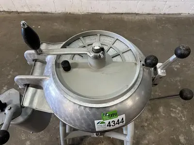 USED HOBART VCM 25