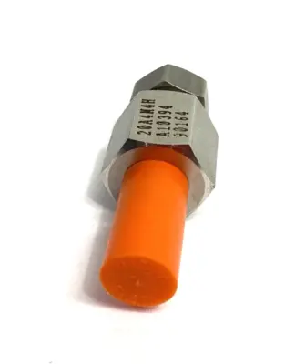 USED BUTECH HIGH-PRESSURE ADAPTOR, 1/4" HP TO 1/4" MP 20,000PSI