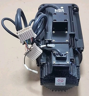 USED Yaskawa SGMGH-13A2A-YR23