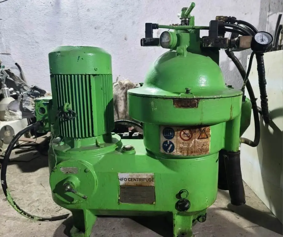 Westfalia OSD 18-0136-067/10 fuel oil purifier, SS.