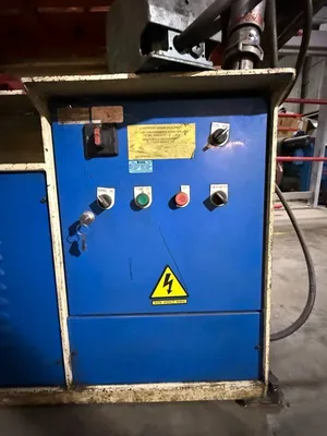 2003 SUNRISE IW-66S Ironworkers | ListingHippo (3)