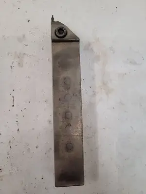 USED ISCAR TOOLHOLDER