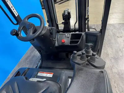 Used 2019 LINDE E18 3-Wheel Stand up Electric Counterbalance Forklifts Minnesota US | Birnstengel Equipment #1550223
