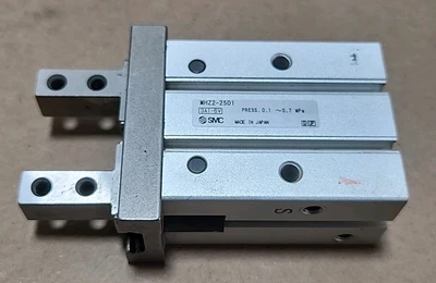 USED SMC MHZ2-25D1