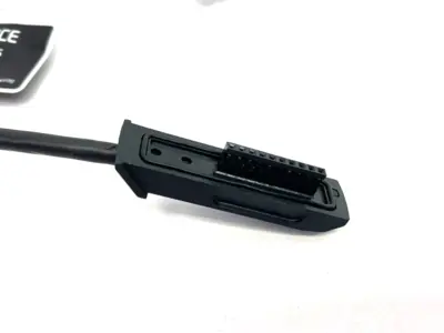 USED KEYENCE CONNECTION CABLE 0.15M LENGTH