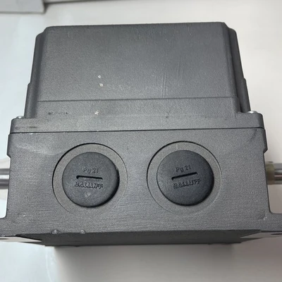 NEW Balluff BSW-113-493-X64-WA-06L3-9.9-1189