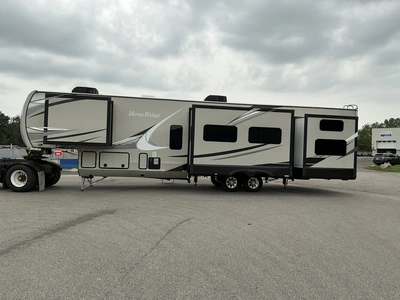 Used 2022 MESA RIDGE 395BHS Campers, Caravans, Motorhomes Michigan US | Miedema Asset Management Group #1372972