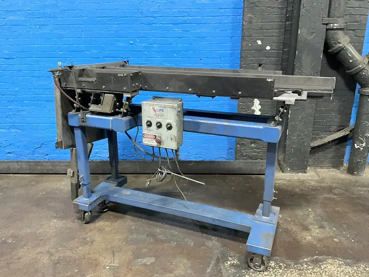 Used CONTRACT DESIGN SERVICES _UNKNOWN_ Vibratory Conveyors Ohio US | HGR 24 #1355856