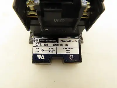 Telemecanique J20FTC18 Pneumatic Timing Control Relay 180 Sec Off Delay Lot of 4