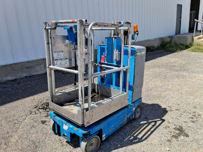 Used 2015 Genie GR-12 Vertical Mast Lifts Texas US | Stack Equipment #1331970