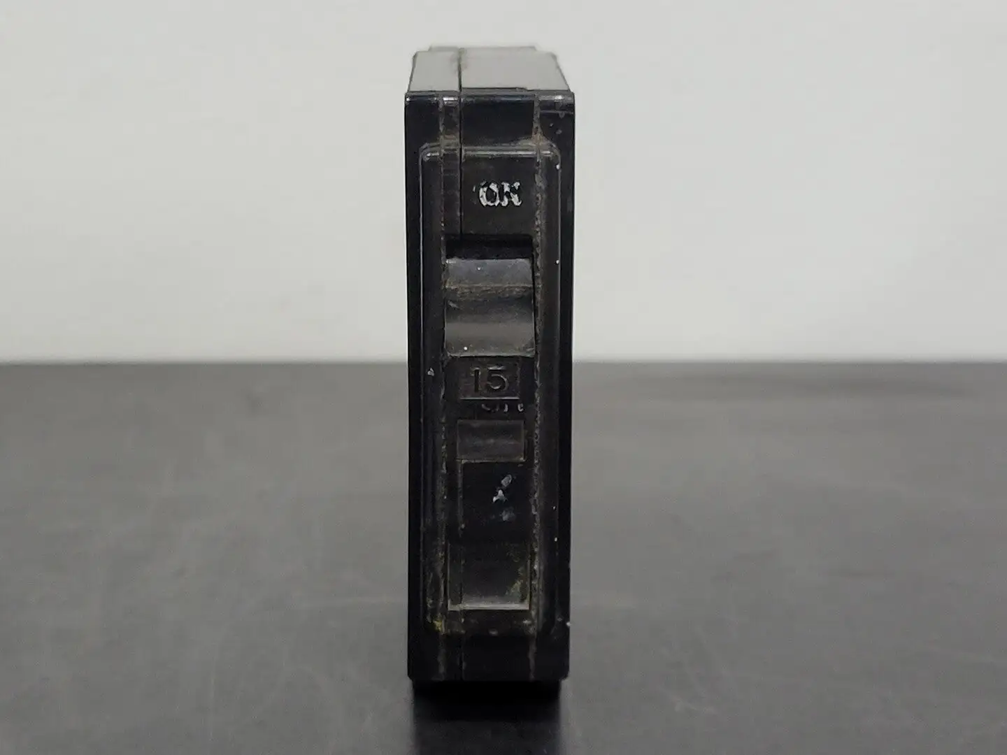 USED SQUARE D QO115