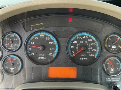 Used 2013 INTERNATIONAL 7500 Bucket (boom) trucks California US | Big Truck & Equipment #1412248