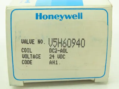 Honeywell Skinner V5H60940 Solenoid Valve 3-Way 24VDC 75 PSI NO 1/4" NPT