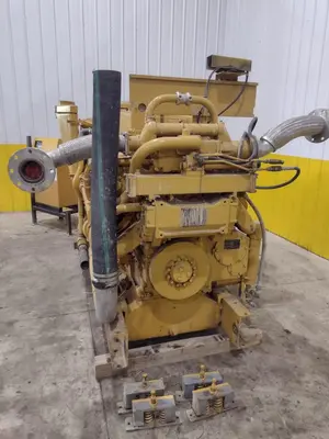 USED CATERPILLAR D348