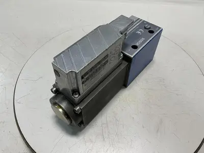 USED BOSCH 0 811 404 811