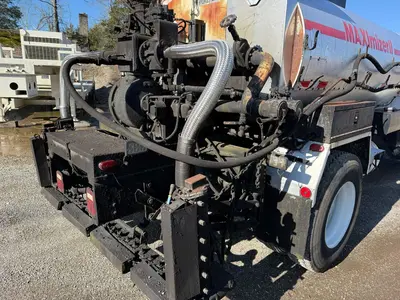 Used 1998 FORD F-SERIES F800 Tanker trucks Kentucky US | Proxy Equipment #1426118