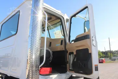 New | in-Stock 2026 MACK GRANITE 64BR Cab Chassis trucks Texas US | Roll Off Truck World #1491868